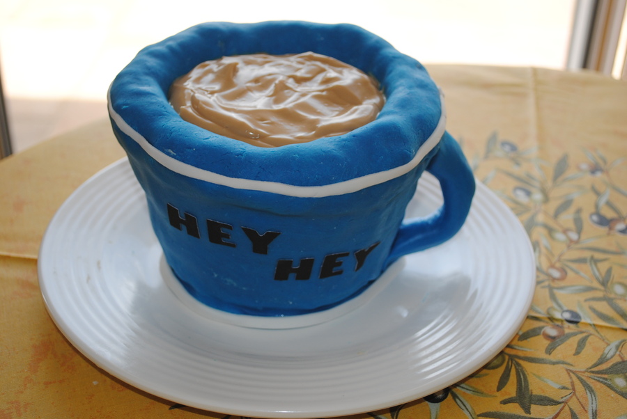 "Hey Hey, who want's coffee! " as my dad would say. But this coffee is yellow cake with an espresso-vanilla filling and a chocolate caramel pudding on top. Not my smoothest fondant work, especially over the RKT cup lip but that didn't stop everyone from eating it!