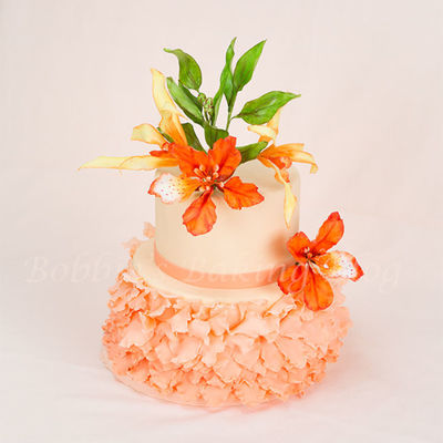 Friday Faves: Strawberries, syrup and superb flowers on Cake Central