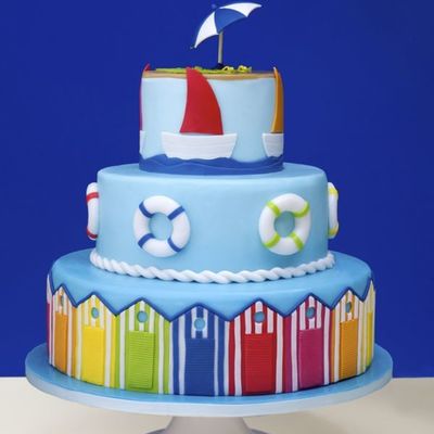 Friday Faves: Boats, Buttons and Beautiful Flowers on Cake Central