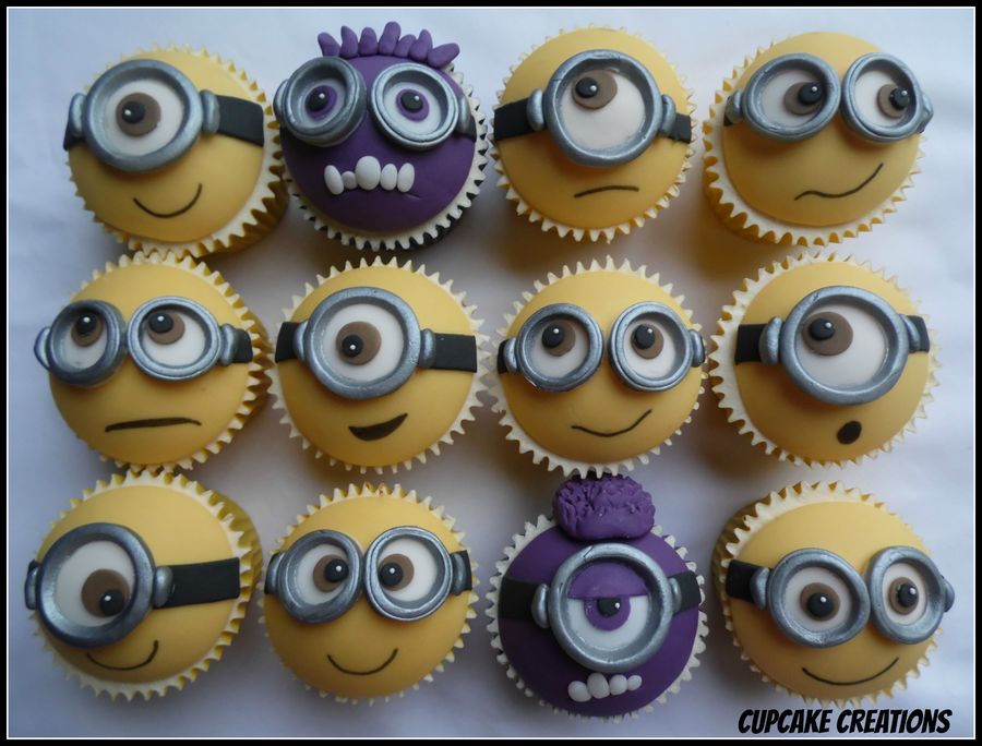 Minion Cupcakes