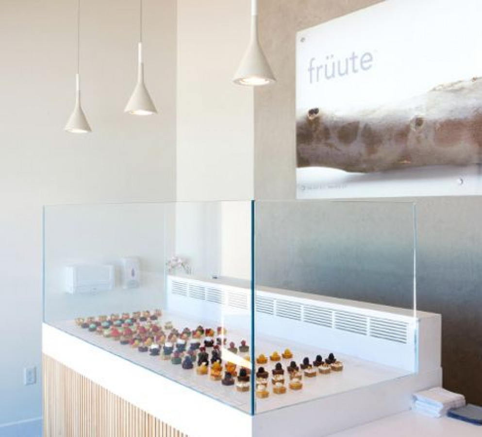 Refrigerated Display Case