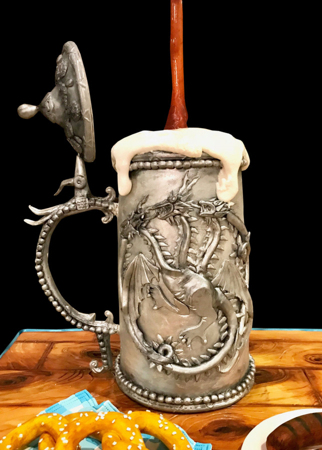 How To Open Lid For Beer Stein