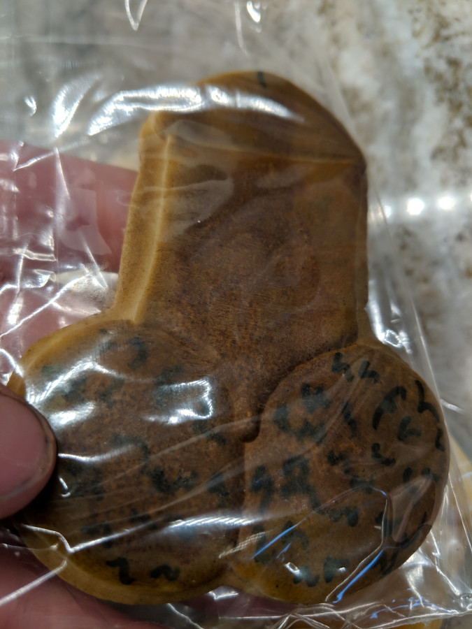 Airbrushed Cookies When Can I Bag Them?