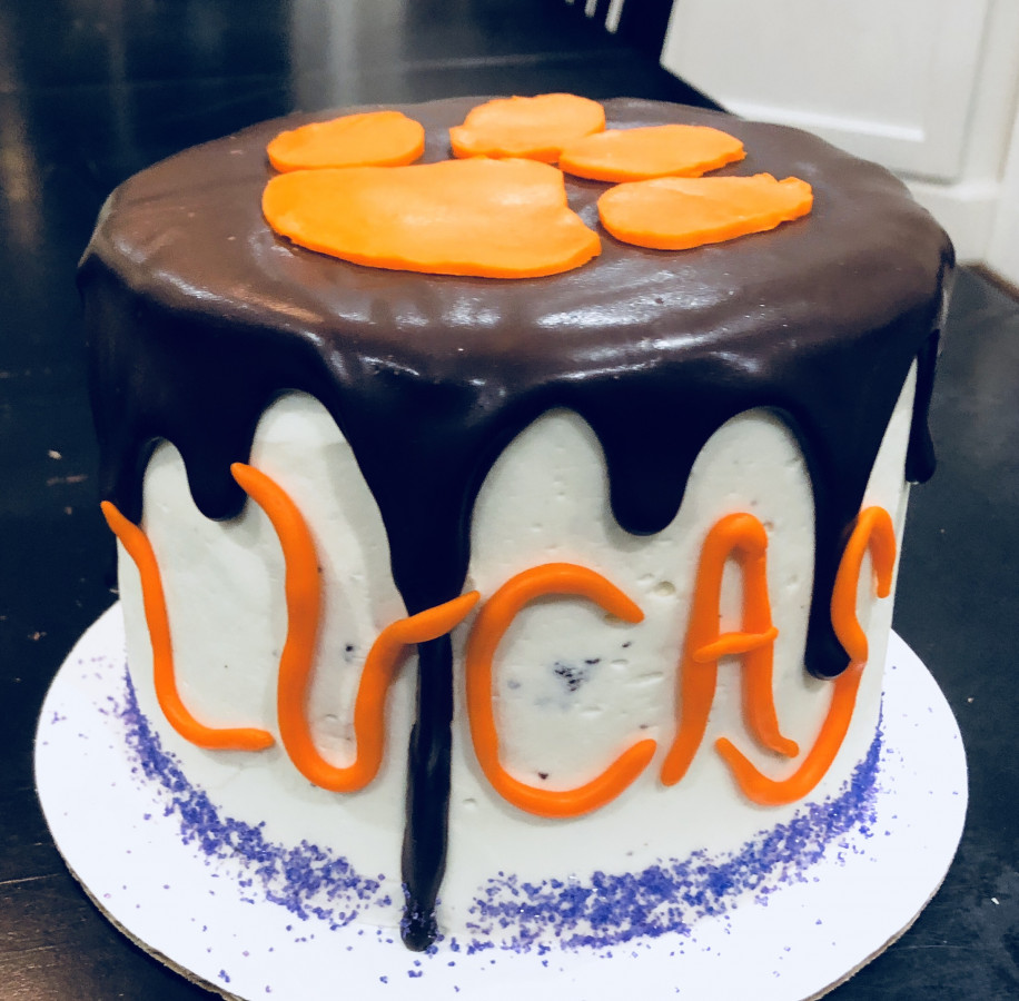 Friday Night Cake Club For 04/19/19