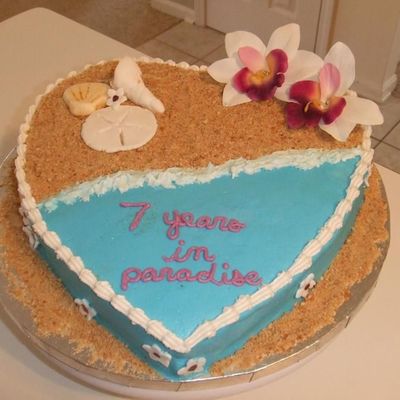 7Th Anniversary Cake For Beach Lovers 7Th Anniversary Cake For Beach Lovers