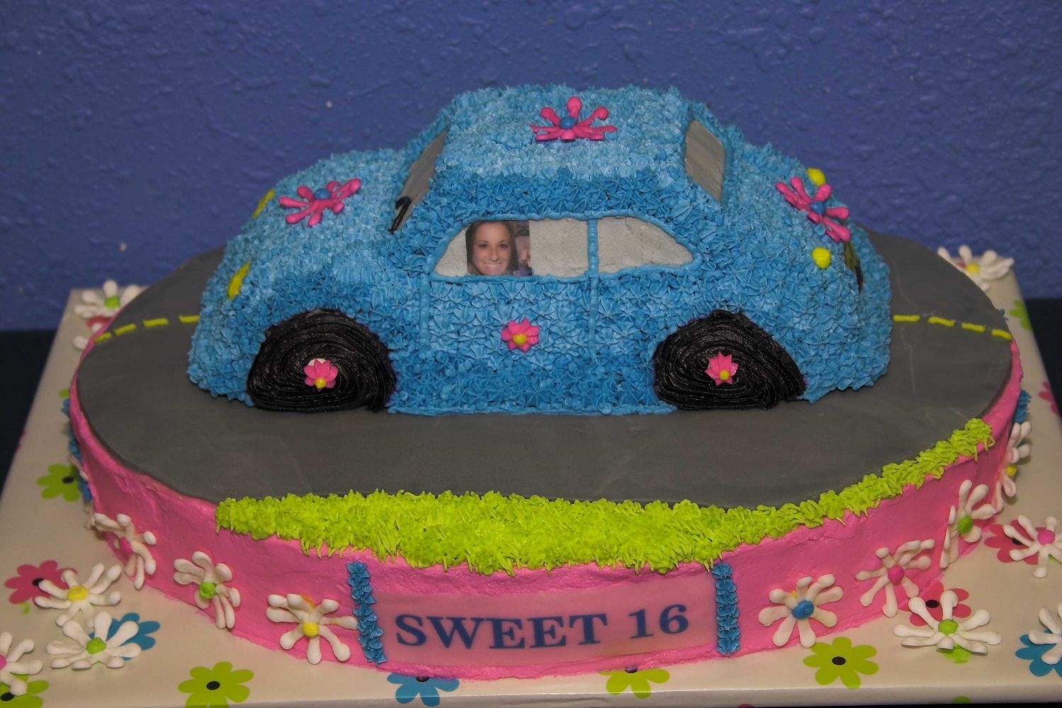 Sweet 16 Volkswagon Cake (Front View) Sweet 16 Volkswagon Cake (Front View)