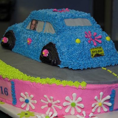 Sweet Sixteen Volkswagon Cake (Back View) Sweet Sixteen Volkswagon Cake (Back View)