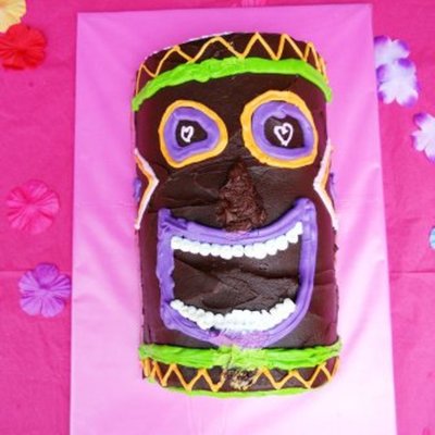 Smooshed Nose Tiki Cake Smooshed Nose Tiki Cake