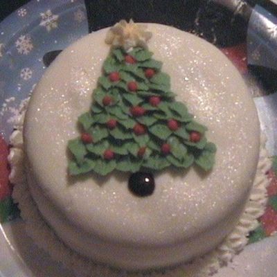 Christmas Tree Mini-Cake Christmas Tree Mini-Cake