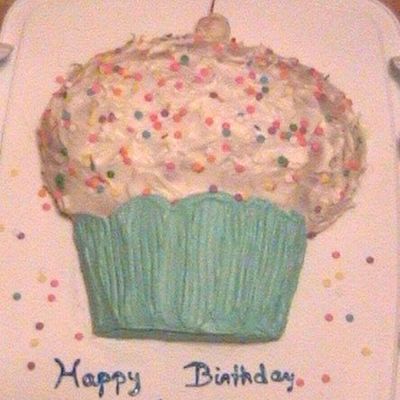 Cupcake Shaped Birthday Cake Cupcake Shaped Birthday Cake