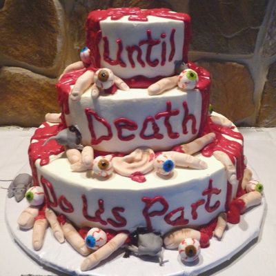 Halloween Wedding Cake With Body Parts Halloween Wedding Cake With Body Parts