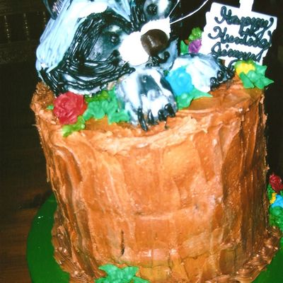 Raccoon Coming Out Of Treestump-Over The Hedge Party Raccoon Coming Out Of Treestump-Over The Hedge Party