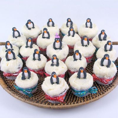 21 St Birthday Penguin Cupcakes 21 St Birthday Penguin Cupcakes