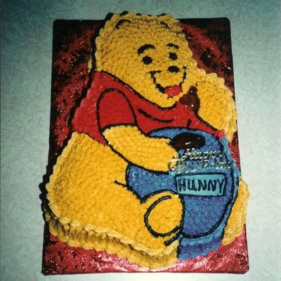 Pooh Bear B/day Cake Pooh Bear B/day Cake