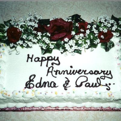 Edna & Paul's Anniversary Cake Edna & Paul's Anniversary Cake