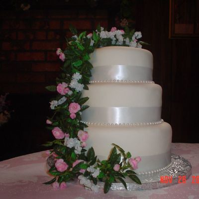 Round Wedding Cake - Mmf Round Wedding Cake - Mmf
