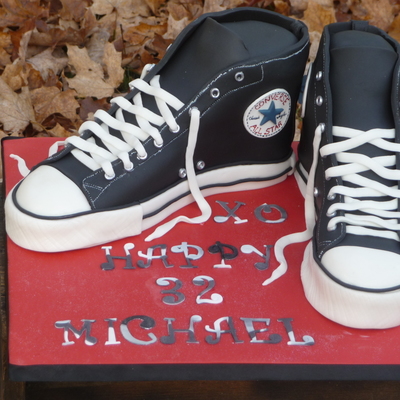 Converse Chuck Taylor's In Cake Converse Chuck Taylor's In Cake