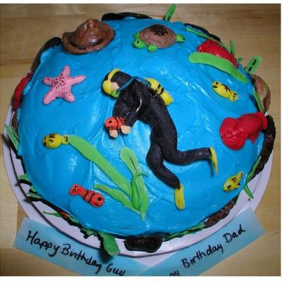Fondant Scuba Diver With Fish, Chocolate Shells And Crabs Fondant Scuba Diver With Fish, Chocolate Shells And Crabs