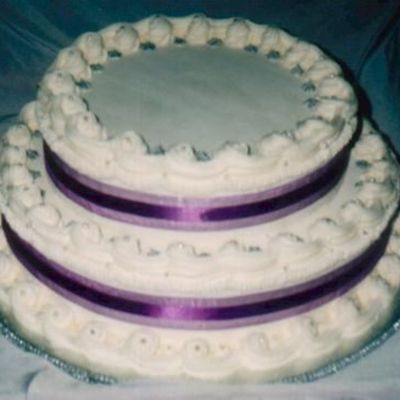 16 Inch Base With 14 Inch Top 16 Inch Base With 14 Inch Top