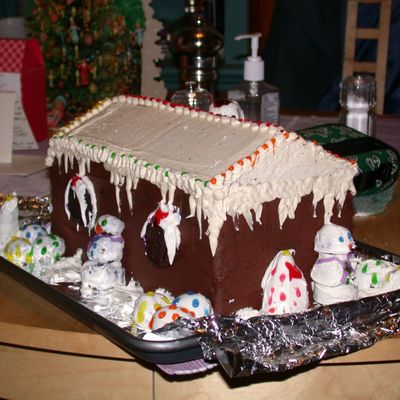 Christmas "gingerbread" House Cake Christmas "gingerbread" House Cake