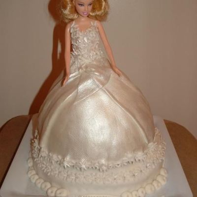 Meredith's Barbie Doll Cake Meredith's Barbie Doll Cake