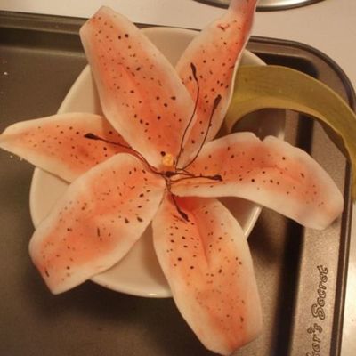 First Gumpaste Lily on Cake Central