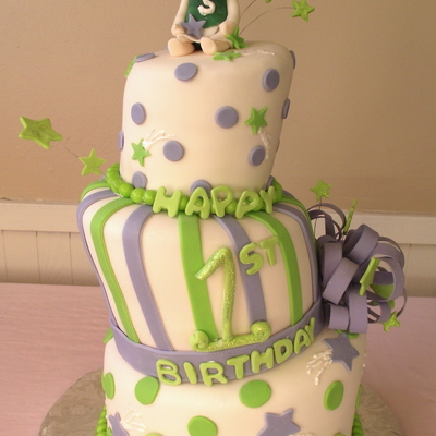 Topsy Turvy Shooting Star First Birthday Cake Topsy Turvy Shooting Star First Birthday Cake