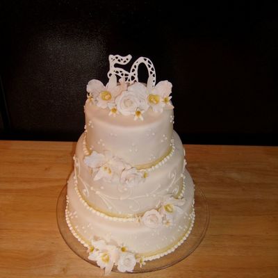 Mcmillian Anniversary Cake on Cake Central
