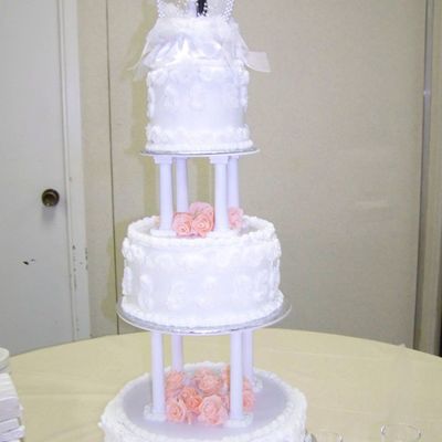 3 Tier White Wedding Cake 3 Tier White Wedding Cake