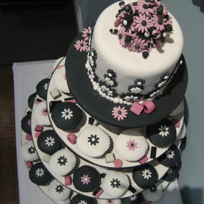 Wedding Cupcake Tower Wedding Cupcake Tower