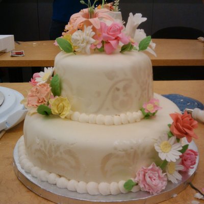Advanced Gumpaste Flowers Class-Final Cake Advanced Gumpaste Flowers Class-Final Cake