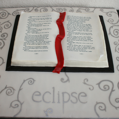 Twilight Eclipse Book Cake Twilight Eclipse Book Cake