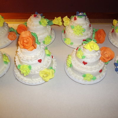 Mini Wedding Cakes on Cake Central