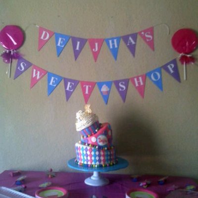 Giant Cupcake Topsy Turvy Giant Cupcake Topsy Turvy