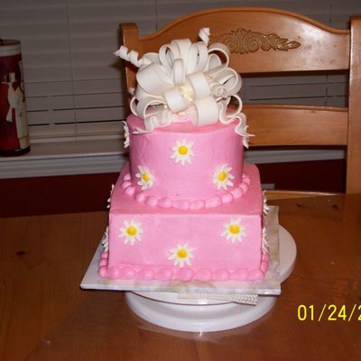 Daisies And Bow on Cake Central