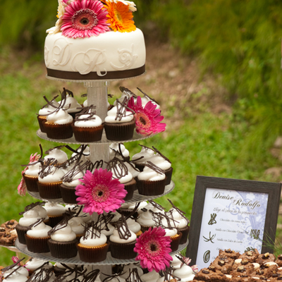 Cupcake Tower Wedding Cupcake Tower Wedding