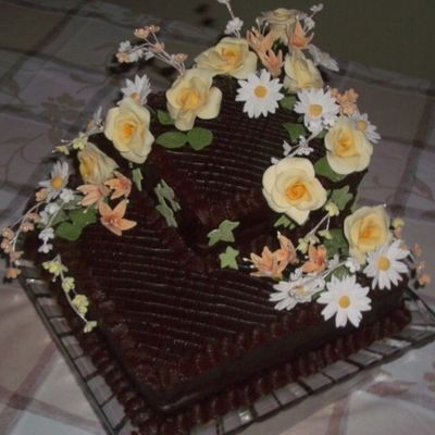 Chocolate Cake With Gumpaste Flowers Chocolate Cake With Gumpaste Flowers