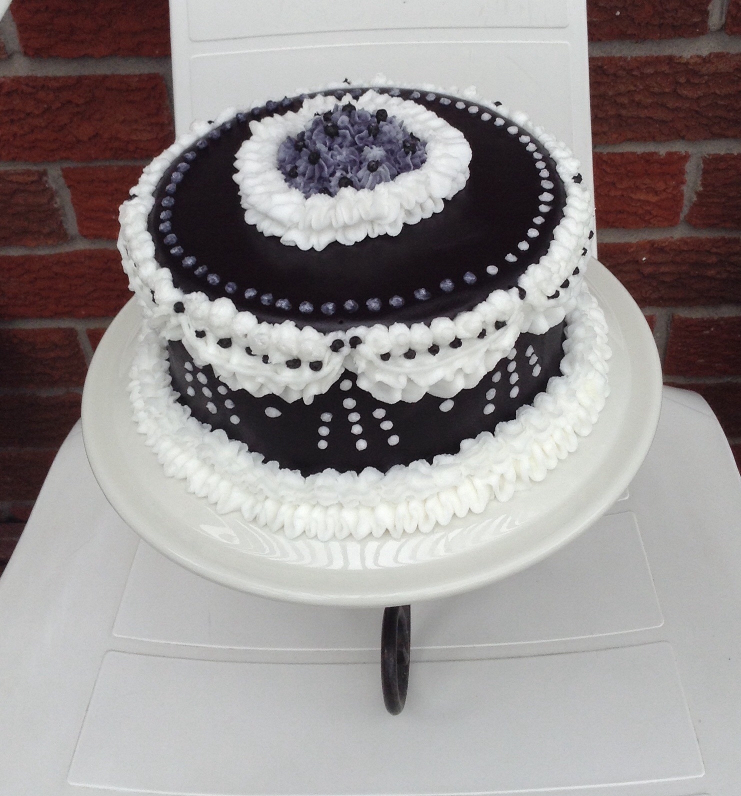 Betty's Birthday Cake - CakeCentral.com