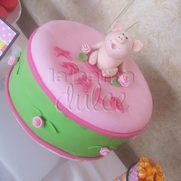 Pink Pig Cake Piglet Pastel De Coche Marrano Cerdo Rosado pastel decorado y personalizado por la barra dulce Guatemala