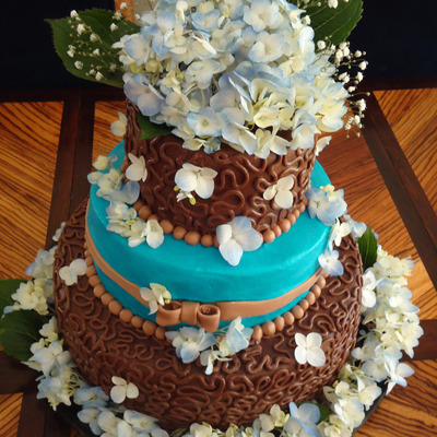 Hydrangea Blue And Brown Wedding Cake Hydrangea Blue And Brown Wedding Cake