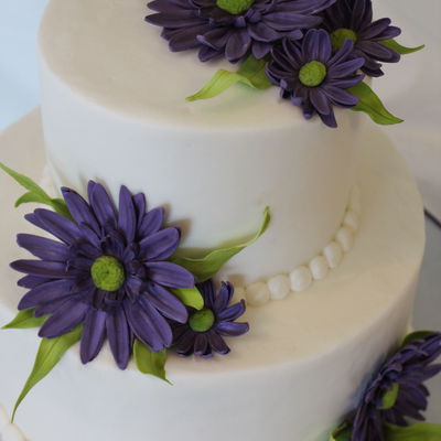 Purple Daisy Cake Purple Daisy Cake