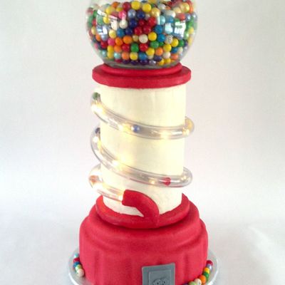 Giant Gumball Machine With Spiral Giant Gumball Machine With Spiral