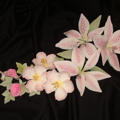 Flowers From My First Cake Decorating Course Ever Wilton Course 4 Lots Of Fun Making Them And It Was Definitely Worth It To Take The Cour Flowers From My First Cake Decorating Course Ever Wilton Course 4 Lots Of Fun Making Them And It Was Definitely Worth It To Take The Cour