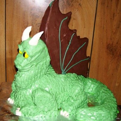 Green Dragon on Cake Central