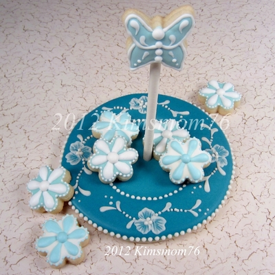 Wedgwood Plate And Mini Cookies Wedgwood Plate And Mini Cookies