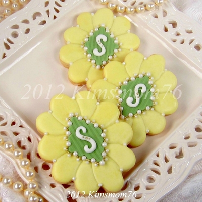 Lemon And Green Wedding Cookie Lemon And Green Wedding Cookie