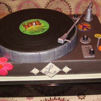 Leah's Turntable Leah's Turntable