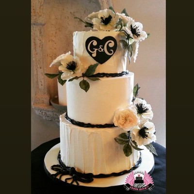 Rustic Chic Buttercream Wedding Cake Rustic Chic Buttercream Wedding Cake