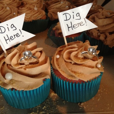 For This Wedding I Did 200 Cupcakes To Be Gifts For Each Guest In Addition To The Actual Wedding Cake Whew To Understand These Cupcakes For This Wedding I Did 200 Cupcakes To Be Gifts For Each Guest In Addition To The Actual Wedding Cake Whew To Understand These Cupcakes