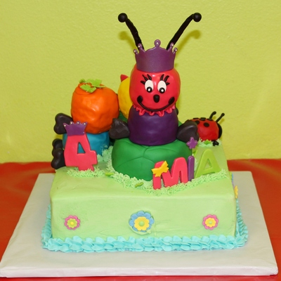 Mia's Rainbow Caterpillar Cake Mia's Rainbow Caterpillar Cake